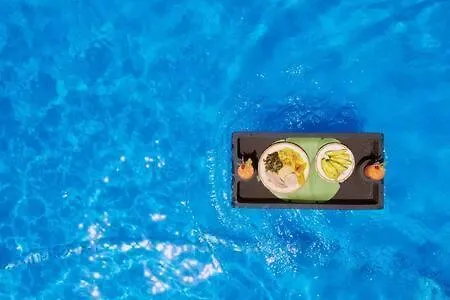 Hospitality Expert Nianna Eden - 7Br Pools Beach Montego Bay Villa