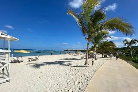 Hospitality Expert Nianna Eden - 7Br Pools Beach Montego Bay 0*,
