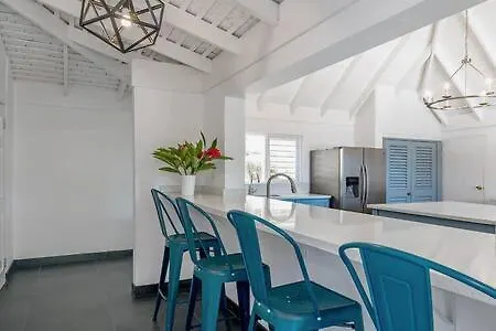 Hospitality Expert Nianna Eden - 7Br Pools Beach Montego Bay 0*,  Jamaica