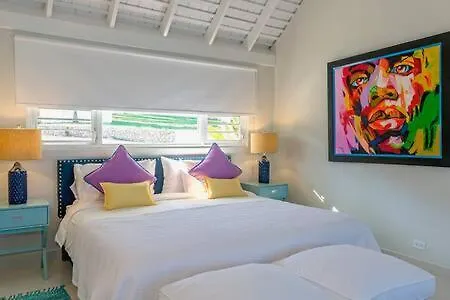 Hospitality Expert Nianna Eden - 7Br Pools Beach Montego Bay 0*,  Jamaica
